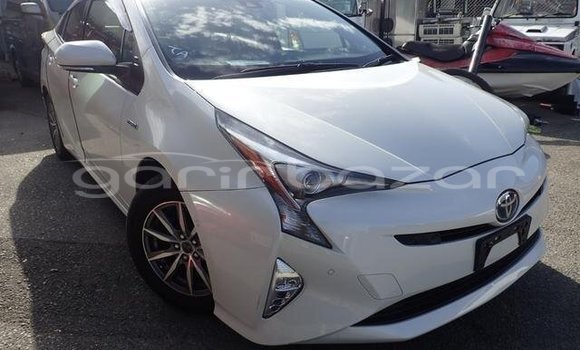Buy Used 2020 Toyota prius in Bandarban, Bandarban Buy Used 2020 Toyota prius in Bandarban, Bandarban