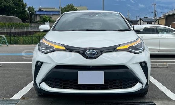 Buy Used 2020 Toyota CHR in Bajitpur, Kishorganj Buy Used 2020 Toyota CHR in Bajitpur, Kishorganj