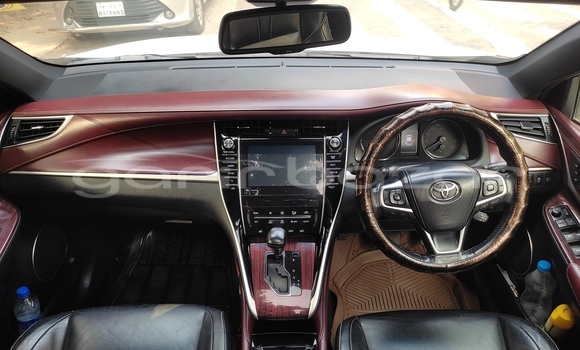 কেনা ব্যবহৃত Toyota harrier jbl advance premium Pearl গাড়ী মধ্যে ঢাকা মধ্যে Dhaka কেনা ব্যবহৃত Toyota harrier jbl advance premium Pearl গাড়ী মধ্যে ঢাকা মধ্যে Dhaka