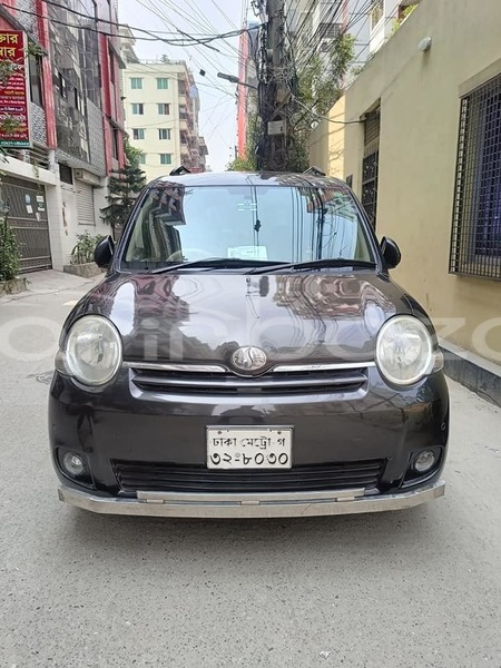 Big with watermark toyota sienta dhaka dhaka 13287