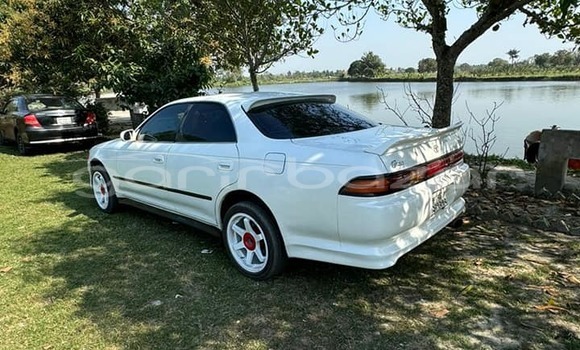 Buy Used 1998 Toyota Mark X in Dhaka, Dhaka Buy Used 1998 Toyota Mark X in Dhaka, Dhaka