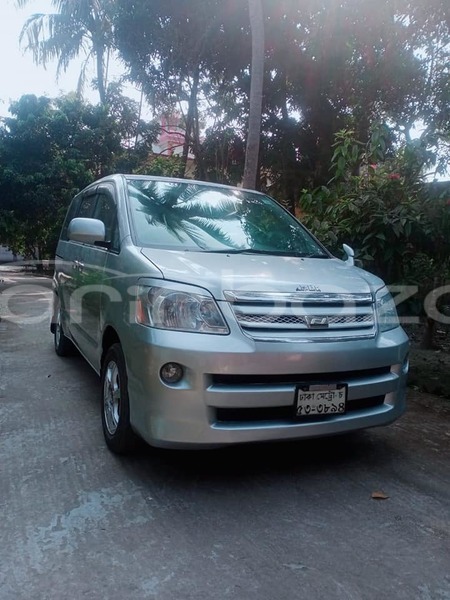 Big with watermark toyota noah dhaka dhaka 13295