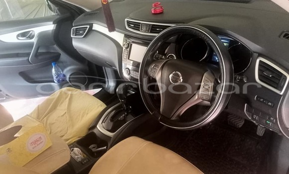 Buy Used 2019 Nissan X-Trail in Dhaka, Dhaka Buy Used 2019 Nissan X-Trail in Dhaka, Dhaka