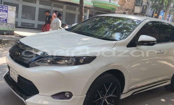 Buy Used 2022 Toyota Harrier in Badarganj, Rangpur Buy Used 2022 Toyota Harrier in Badarganj, Rangpur