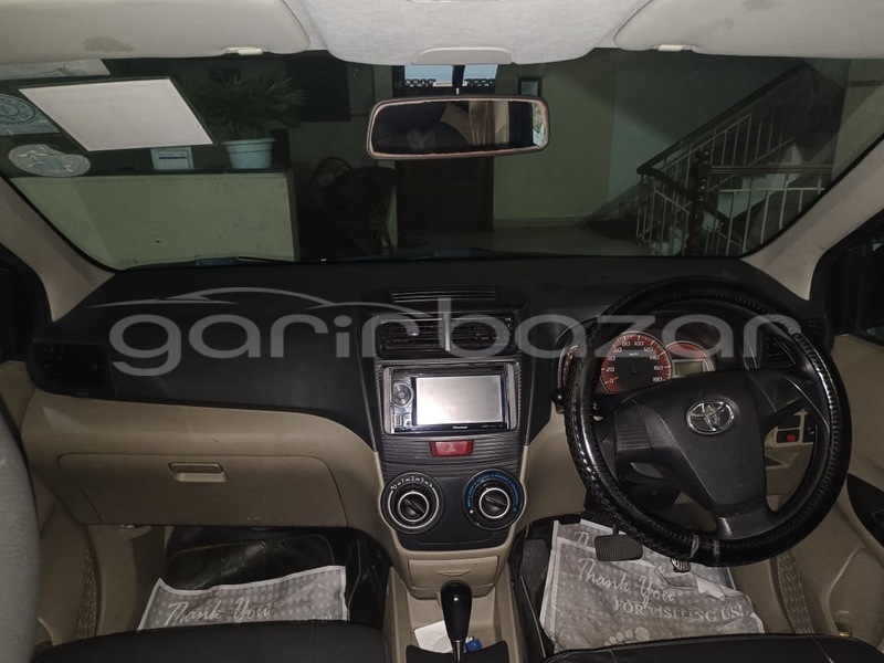 Big with watermark toyota avanza dhaka dhaka 13327