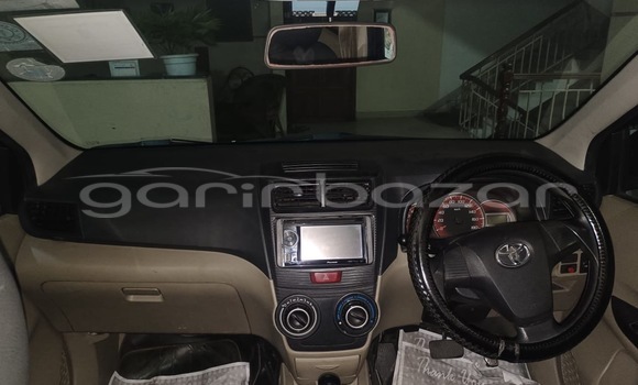 কেনা নতুন Toyota Avanza Blue গাড়ী মধ্যে ঢাকা মধ্যে Dhaka কেনা নতুন Toyota Avanza Blue গাড়ী মধ্যে ঢাকা মধ্যে Dhaka