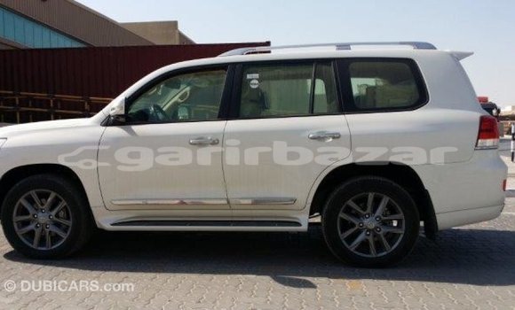 Buy Import 2019 Toyota Land Cruiser in Import - Dubai, Bandarban Buy Import 2019 Toyota Land Cruiser in Import - Dubai, Bandarban