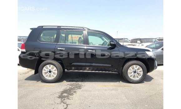 Buy Import 2019 Toyota Land Cruiser in Import - Dubai, Bandarban Buy Import 2019 Toyota Land Cruiser in Import - Dubai, Bandarban