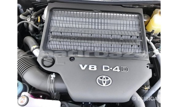 Buy Import 2019 Toyota Land Cruiser in Import - Dubai, Bandarban Buy Import 2019 Toyota Land Cruiser in Import - Dubai, Bandarban