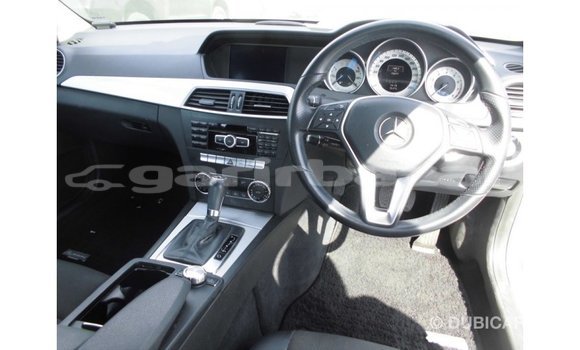 Buy Import 2013 Mercedes-Benz 190 in Import - Dubai, Bandarban Buy Import 2013 Mercedes-Benz 190 in Import - Dubai, Bandarban