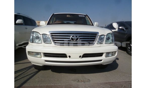Buy Import 2007 Toyota Land Cruiser in Import - Dubai, Bandarban Buy Import 2007 Toyota Land Cruiser in Import - Dubai, Bandarban
