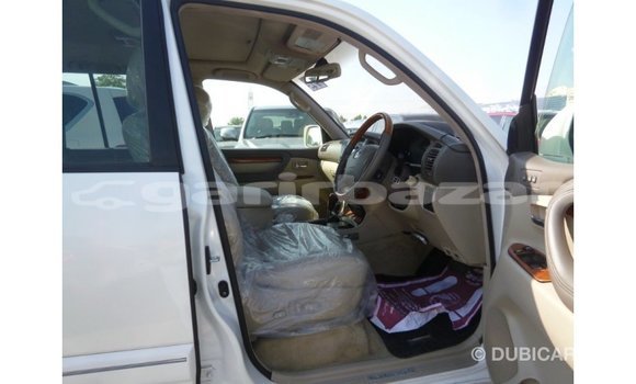 Buy Import 2007 Toyota Land Cruiser in Import - Dubai, Bandarban Buy Import 2007 Toyota Land Cruiser in Import - Dubai, Bandarban
