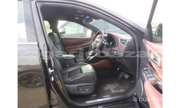 Buy Import 2014 Toyota Harrier in Import - Dubai, Bandarban Buy Import 2014 Toyota Harrier in Import - Dubai, Bandarban