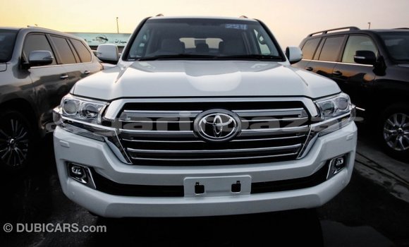 Buy Import 2019 Toyota Land Cruiser in Import - Dubai, Bandarban Buy Import 2019 Toyota Land Cruiser in Import - Dubai, Bandarban