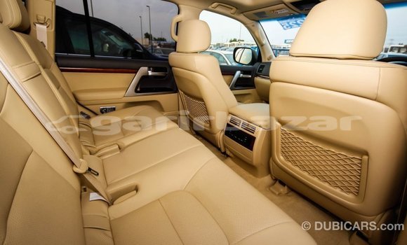 Buy Import 2019 Toyota Land Cruiser in Import - Dubai, Bandarban Buy Import 2019 Toyota Land Cruiser in Import - Dubai, Bandarban