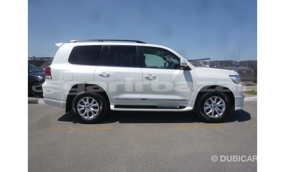 Buy Import 2019 Toyota Land Cruiser in Import - Dubai, Bandarban Buy Import 2019 Toyota Land Cruiser in Import - Dubai, Bandarban