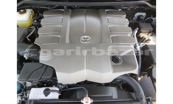 Buy Import 2019 Toyota Land Cruiser in Import - Dubai, Bandarban Buy Import 2019 Toyota Land Cruiser in Import - Dubai, Bandarban