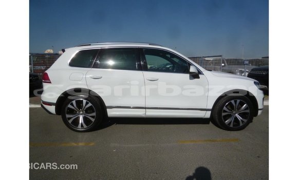 Buy Import 2015 Volkswagen Touareg in Import - Dubai, Bandarban Buy Import 2015 Volkswagen Touareg in Import - Dubai, Bandarban