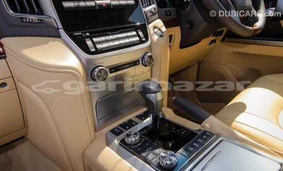 Buy Import 2019 Toyota Land Cruiser in Import - Dubai, Bandarban Buy Import 2019 Toyota Land Cruiser in Import - Dubai, Bandarban