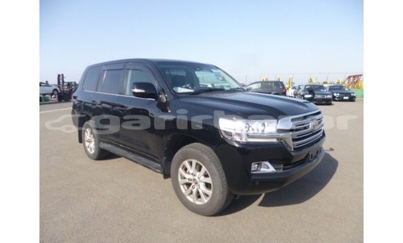 Buy Import 2016 Toyota Land Cruiser in Import - Dubai, Bandarban Buy Import 2016 Toyota Land Cruiser in Import - Dubai, Bandarban