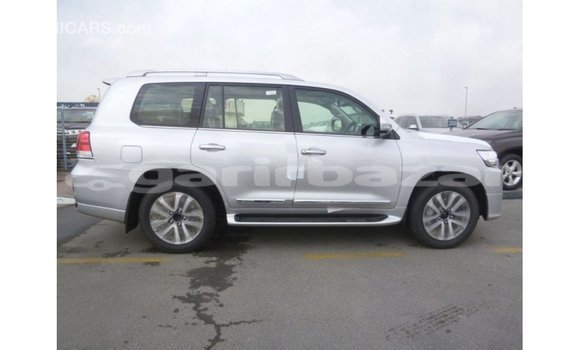Buy Import 2019 Toyota Land Cruiser in Import - Dubai, Bandarban Buy Import 2019 Toyota Land Cruiser in Import - Dubai, Bandarban