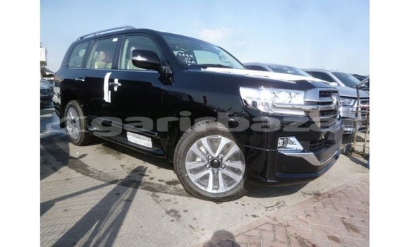 Buy Import 2019 Toyota Land Cruiser in Import - Dubai, Bandarban Buy Import 2019 Toyota Land Cruiser in Import - Dubai, Bandarban