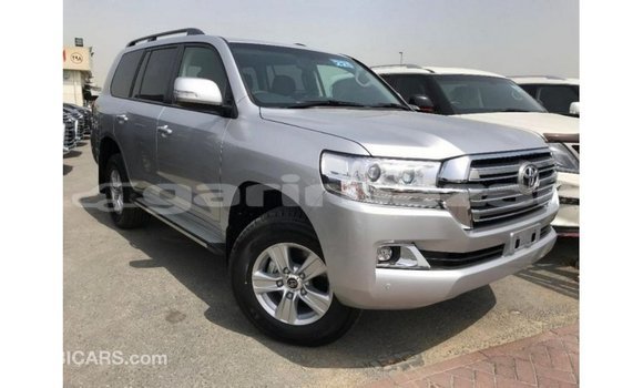 Buy Import 2019 Toyota Land Cruiser in Import - Dubai, Bandarban Buy Import 2019 Toyota Land Cruiser in Import - Dubai, Bandarban