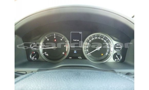 Buy Import 2018 Toyota Land Cruiser in Import - Dubai, Bandarban Buy Import 2018 Toyota Land Cruiser in Import - Dubai, Bandarban