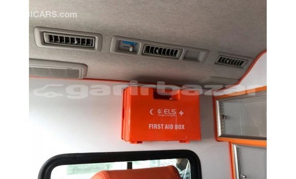 Buy Import 2019 Toyota Hiace in Import - Dubai, Bandarban Buy Import 2019 Toyota Hiace in Import - Dubai, Bandarban
