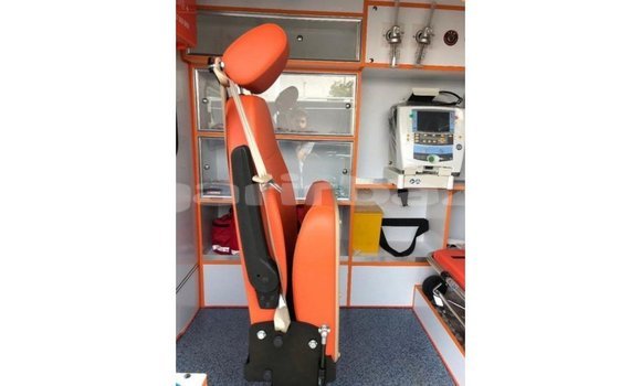 Buy Import 2019 Toyota Hiace in Import - Dubai, Bandarban Buy Import 2019 Toyota Hiace in Import - Dubai, Bandarban