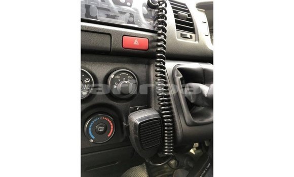 Buy Import 2019 Toyota Hiace in Import - Dubai, Bandarban Buy Import 2019 Toyota Hiace in Import - Dubai, Bandarban