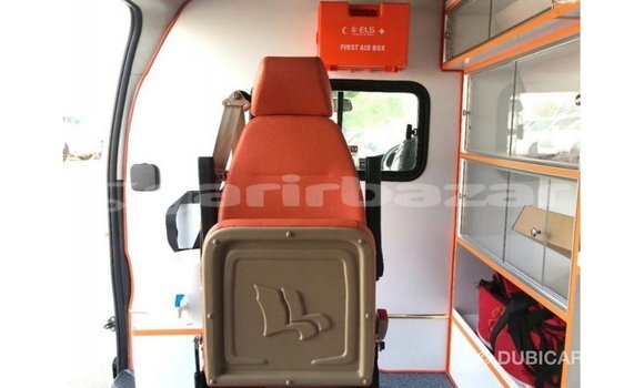 Buy Import 2019 Toyota Hiace in Import - Dubai, Bandarban Buy Import 2019 Toyota Hiace in Import - Dubai, Bandarban