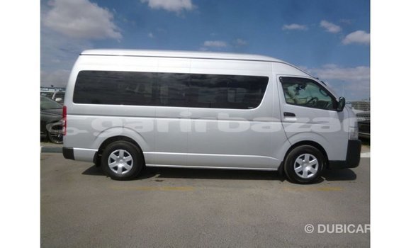Buy Import 2018 Toyota Hiace in Import - Dubai, Bandarban Buy Import 2018 Toyota Hiace in Import - Dubai, Bandarban