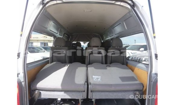 Buy Import 2018 Toyota Hiace in Import - Dubai, Bandarban Buy Import 2018 Toyota Hiace in Import - Dubai, Bandarban