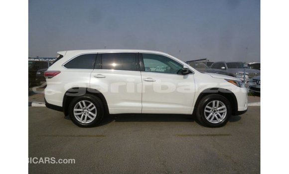 Buy Import 2015 Toyota Kluger in Import - Dubai, Bandarban Buy Import 2015 Toyota Kluger in Import - Dubai, Bandarban