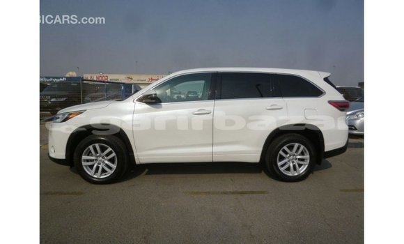 Buy Import 2015 Toyota Kluger in Import - Dubai, Bandarban Buy Import 2015 Toyota Kluger in Import - Dubai, Bandarban