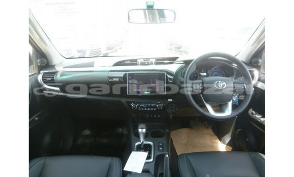 Buy Import 2018 Toyota Hilux in Import - Dubai, Bandarban Buy Import 2018 Toyota Hilux in Import - Dubai, Bandarban