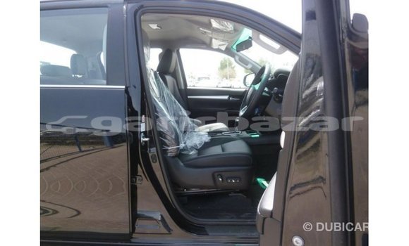 Buy Import 2018 Toyota Hilux in Import - Dubai, Bandarban Buy Import 2018 Toyota Hilux in Import - Dubai, Bandarban