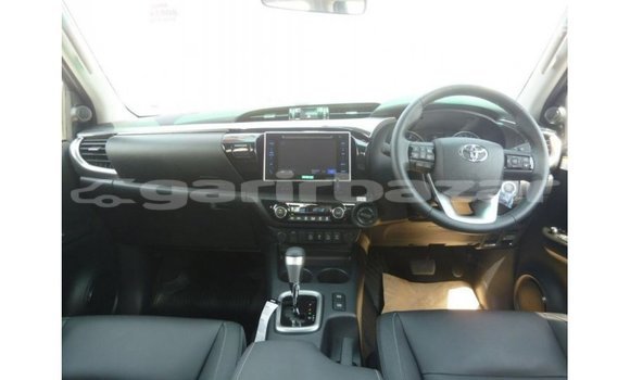 Buy Import 2018 Toyota Hilux in Import - Dubai, Bandarban Buy Import 2018 Toyota Hilux in Import - Dubai, Bandarban