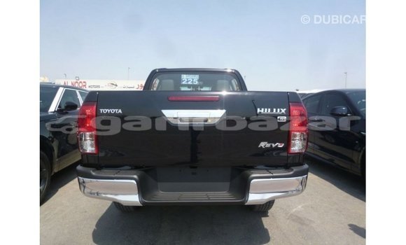 Buy Import 2018 Toyota Hilux in Import - Dubai, Bandarban Buy Import 2018 Toyota Hilux in Import - Dubai, Bandarban