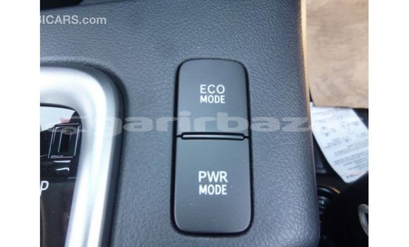 Buy Import 2018 Toyota Hilux in Import - Dubai, Bandarban Buy Import 2018 Toyota Hilux in Import - Dubai, Bandarban