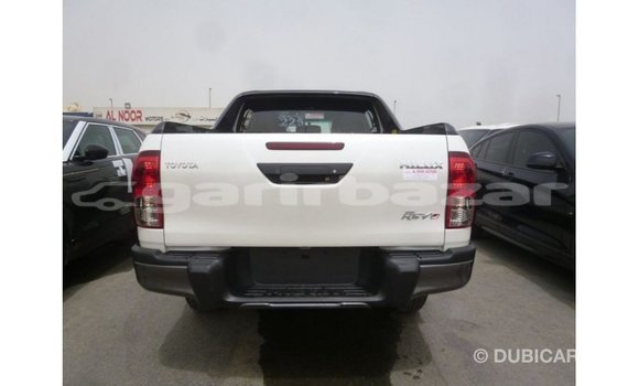 Buy Import 2018 Toyota Hilux in Import - Dubai, Bandarban Buy Import 2018 Toyota Hilux in Import - Dubai, Bandarban