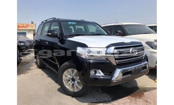 Buy Import 2019 Toyota Land Cruiser in Import - Dubai, Bandarban Buy Import 2019 Toyota Land Cruiser in Import - Dubai, Bandarban