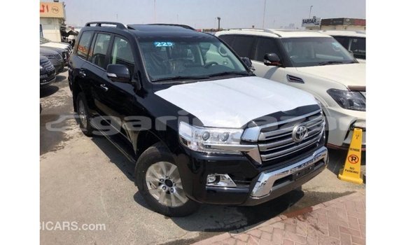 Buy Import 2019 Toyota Land Cruiser in Import - Dubai, Bandarban Buy Import 2019 Toyota Land Cruiser in Import - Dubai, Bandarban