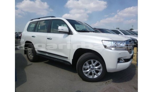 Buy Import 2018 Toyota Land Cruiser in Import - Dubai, Bandarban Buy Import 2018 Toyota Land Cruiser in Import - Dubai, Bandarban