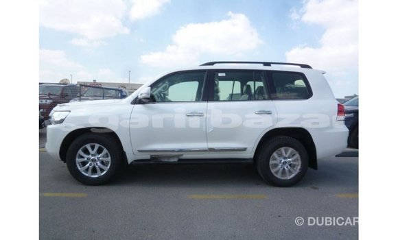Buy Import 2018 Toyota Land Cruiser in Import - Dubai, Bandarban Buy Import 2018 Toyota Land Cruiser in Import - Dubai, Bandarban