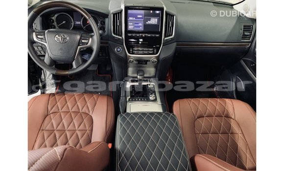 Buy Import 2019 Toyota Land Cruiser in Import - Dubai, Bandarban Buy Import 2019 Toyota Land Cruiser in Import - Dubai, Bandarban