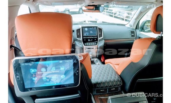 Buy Import 2019 Toyota Land Cruiser in Import - Dubai, Bandarban Buy Import 2019 Toyota Land Cruiser in Import - Dubai, Bandarban