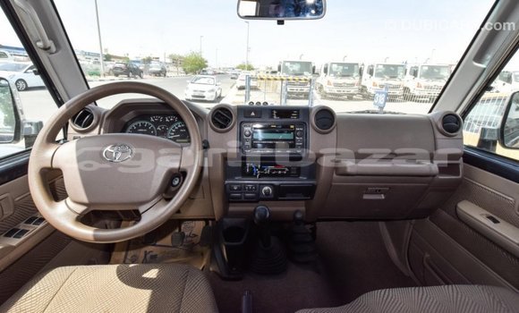 Buy Import 2014 Toyota Land Cruiser in Import - Dubai, Bandarban Buy Import 2014 Toyota Land Cruiser in Import - Dubai, Bandarban
