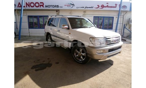 Buy Import 2005 Toyota Land Cruiser in Import - Dubai, Bandarban Buy Import 2005 Toyota Land Cruiser in Import - Dubai, Bandarban